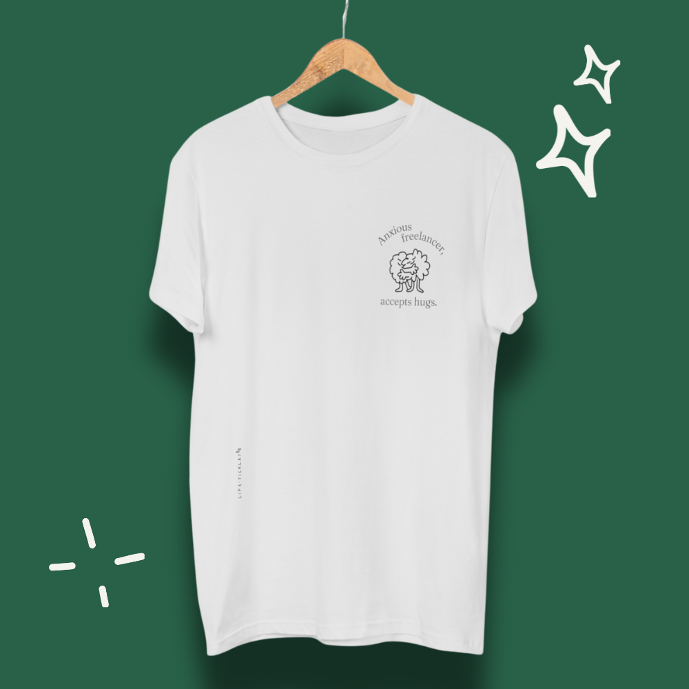 Anxious freelancer, accepts hugs - Men’s T-shirt (small print)