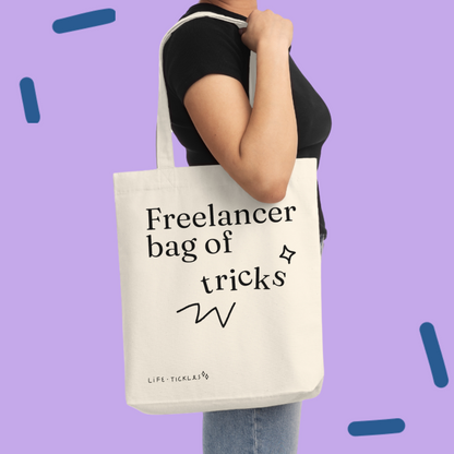 Freelancer bag of tricks - Woven Tote Bag (natural+black)